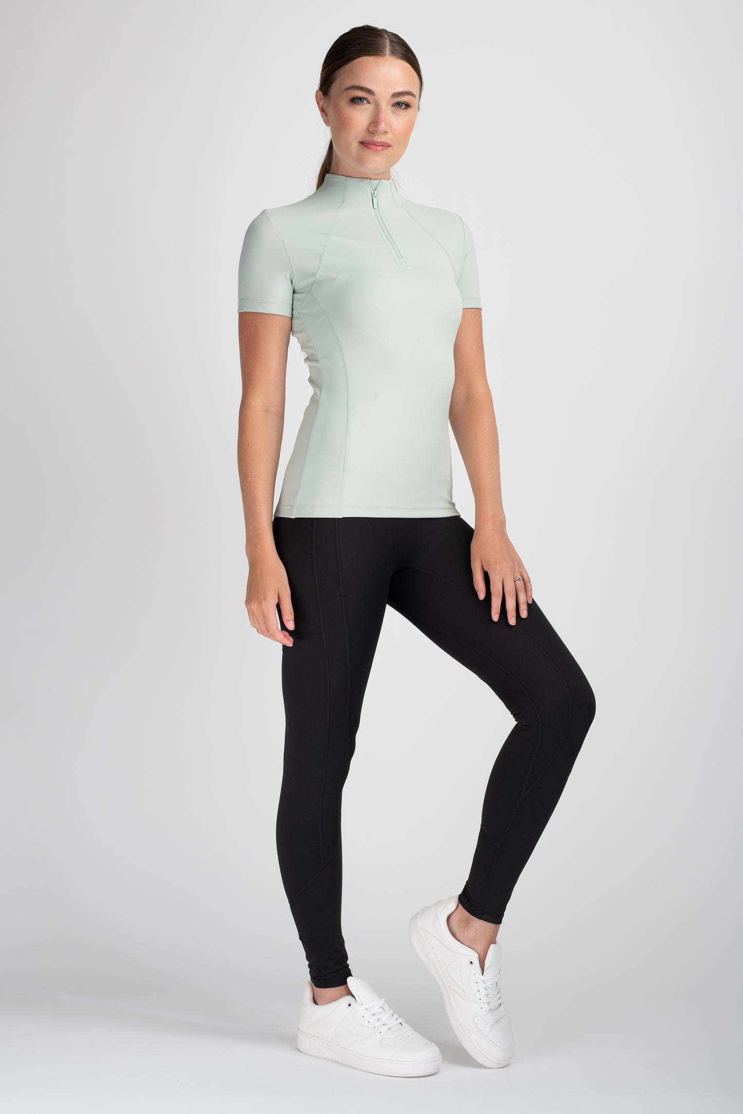 Mochara Short Sleeve Base layer in Sage