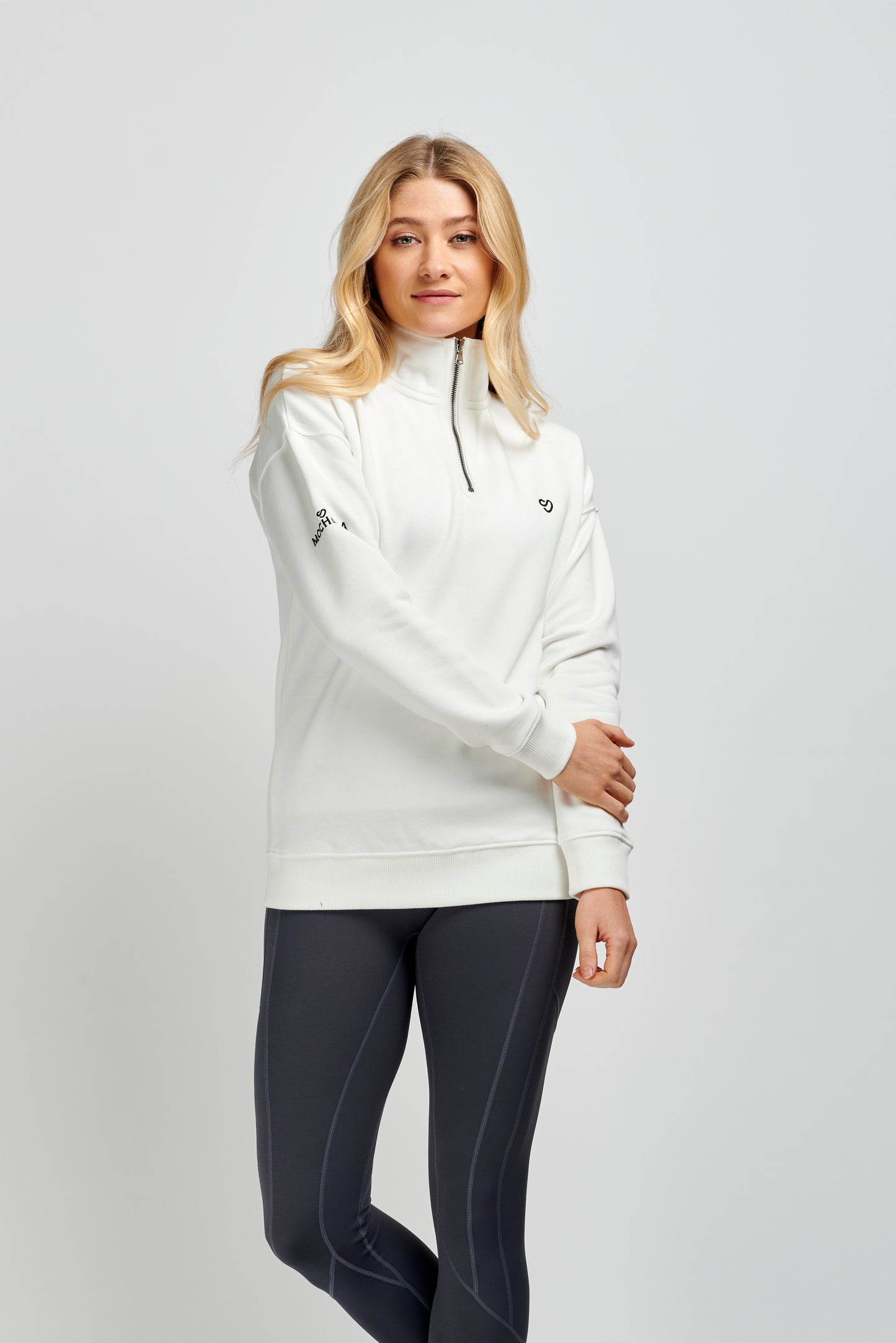 Mochara Half Zip in White