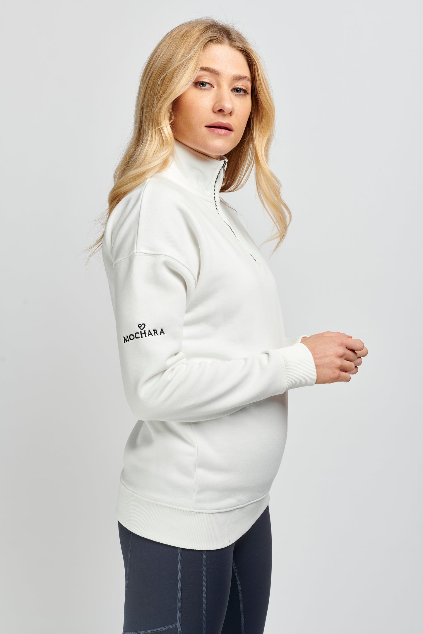 Mochara Half Zip in White